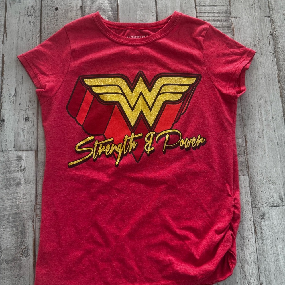 Wonder Woman Graphic Tee